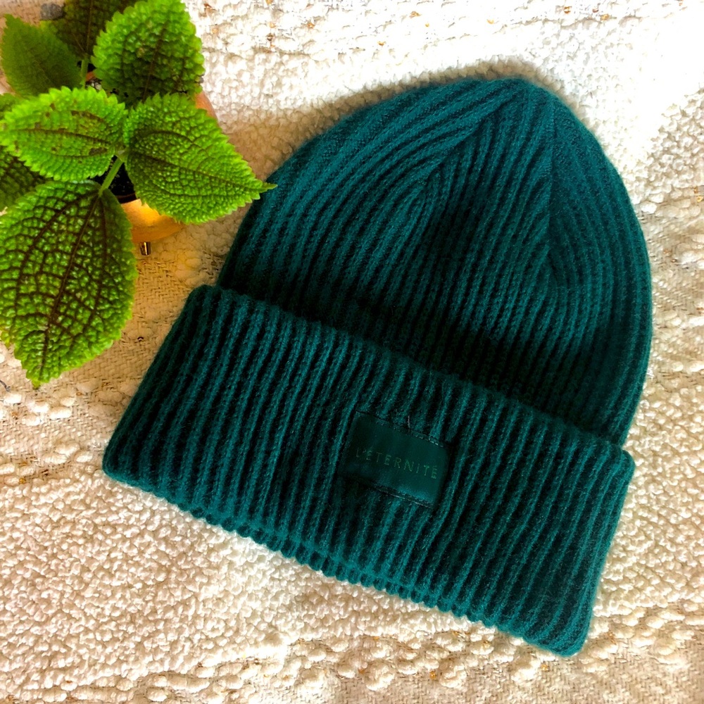 Forest Green Beanie🌲
